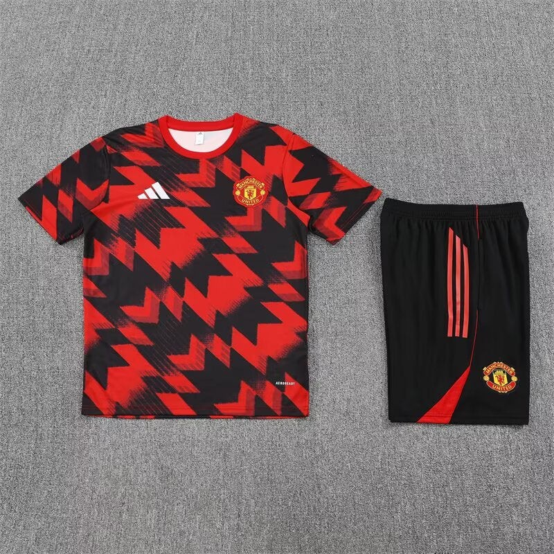 Manchester United 2025/2026 Kids Fan Version Tracksuit