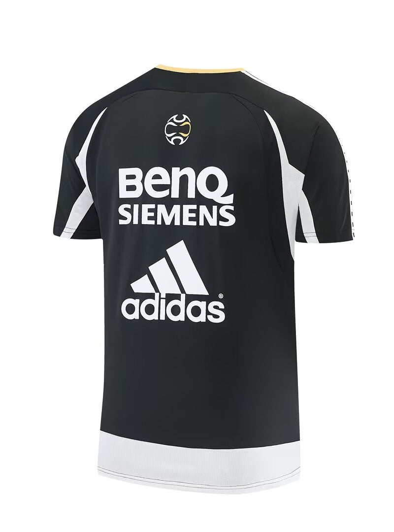 Retro Real Madrid 2006/2007 Fan Version Tracksuit