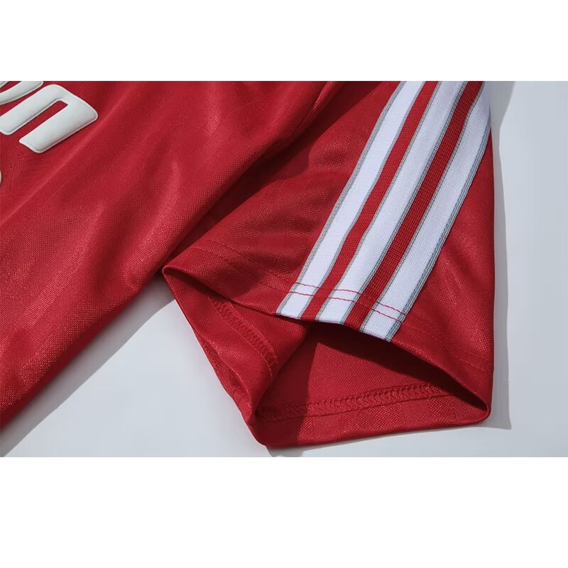 Retro Liverpool 1987/1988 Home Football Jersey