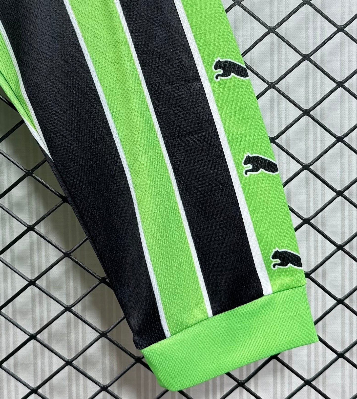 Retro Germany-Bundesliga 1999/2000 Away Long Sleeve Fan Version Football Jersey