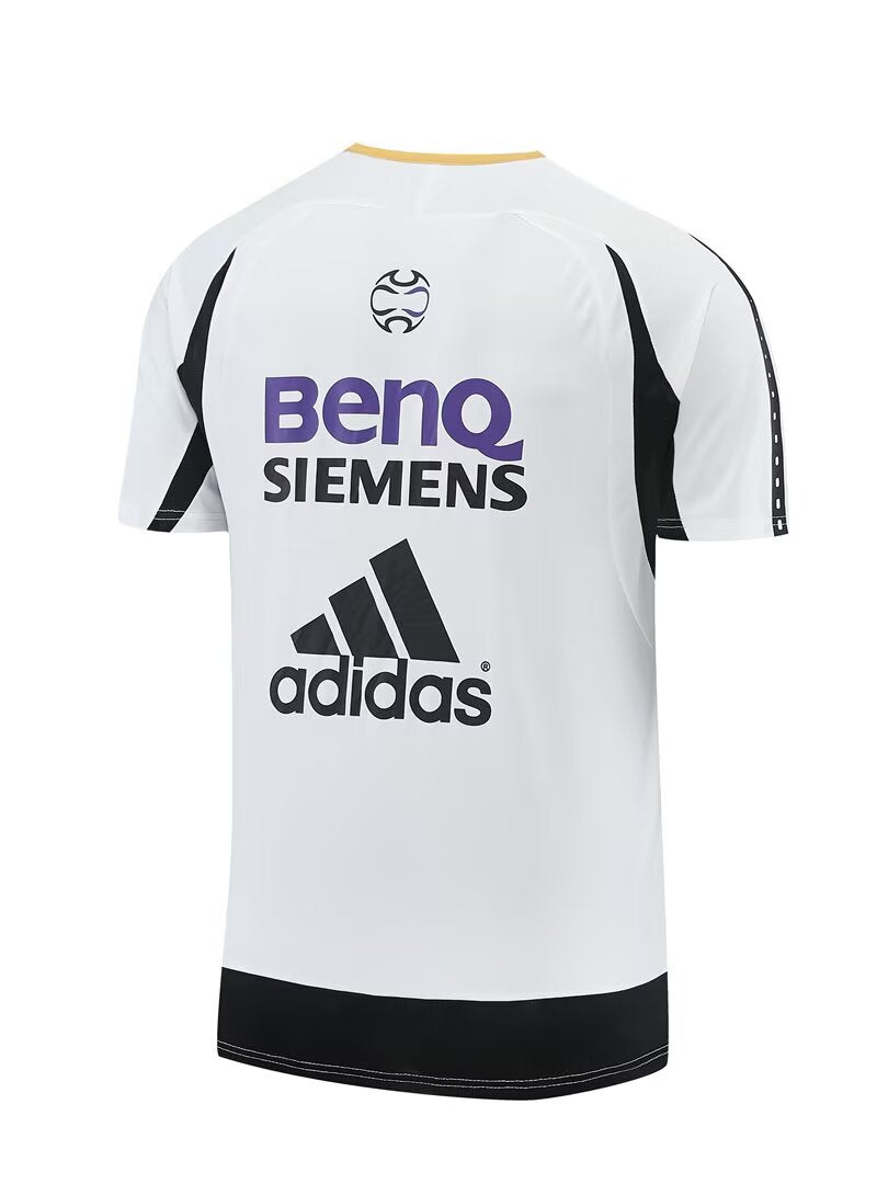 Retro Real Madrid 2006/2007 Fan Version Tracksuit