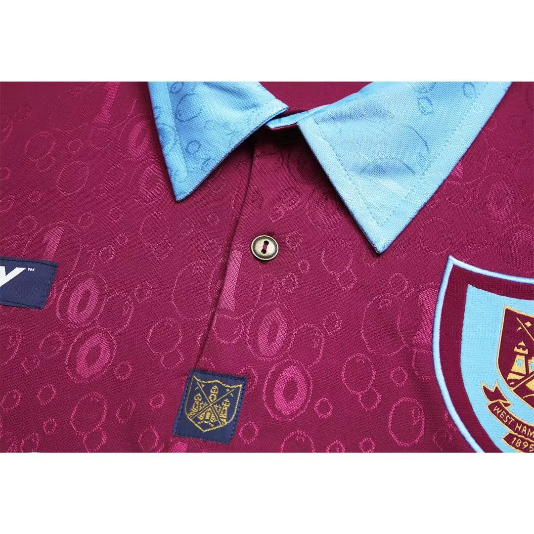 Retro West Ham United 1995/1997 Home Football Jersey