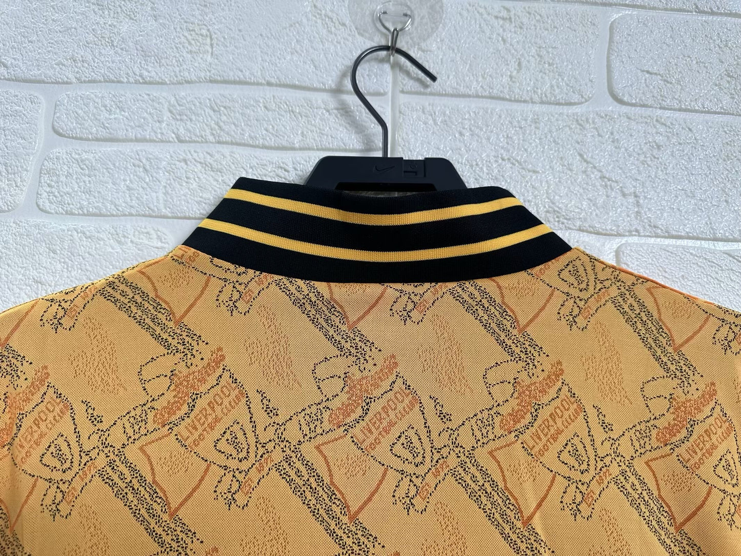 Retro Liverpool 1994/1996 Away Football Jersey