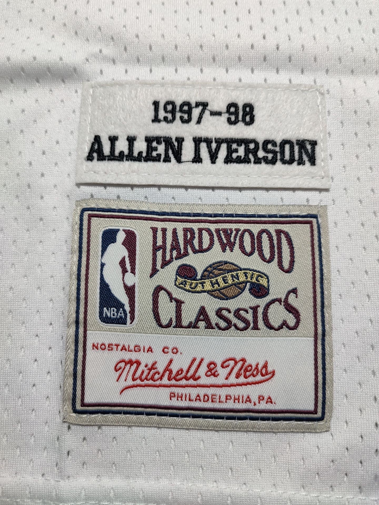 Philadelphia 76ers 1997/1998 Football Jersey