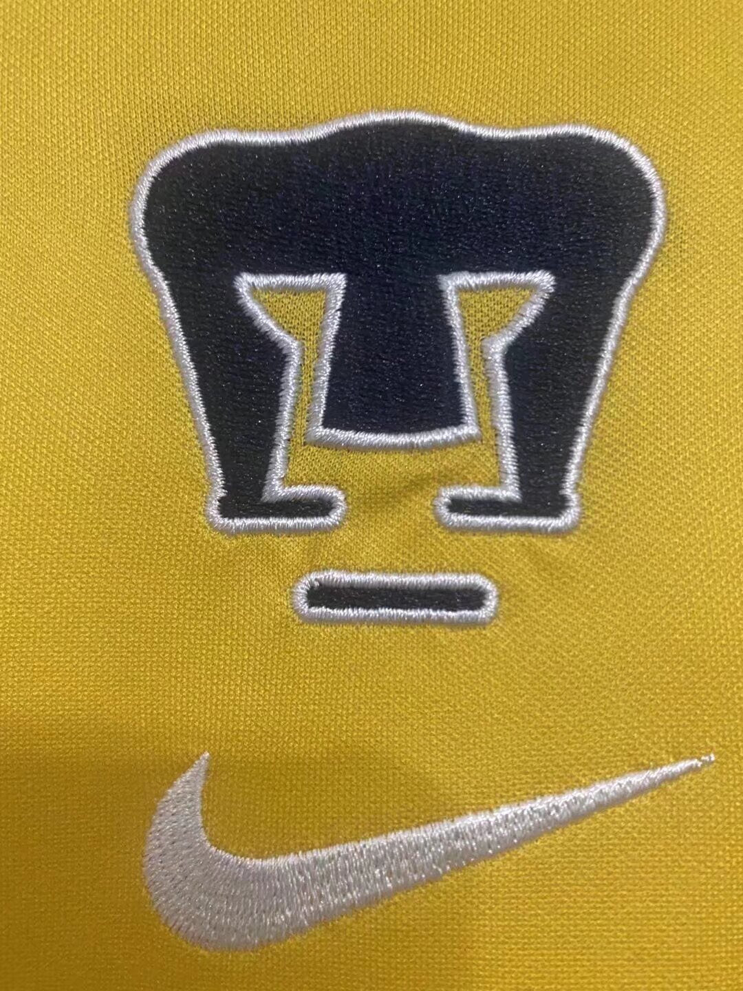 Retro puma 2000/2001 Away Football Jersey