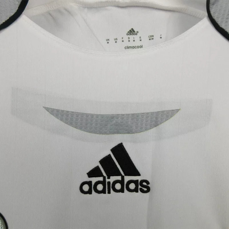 Retro Real Madrid 2006/2007 Home Football Jersey