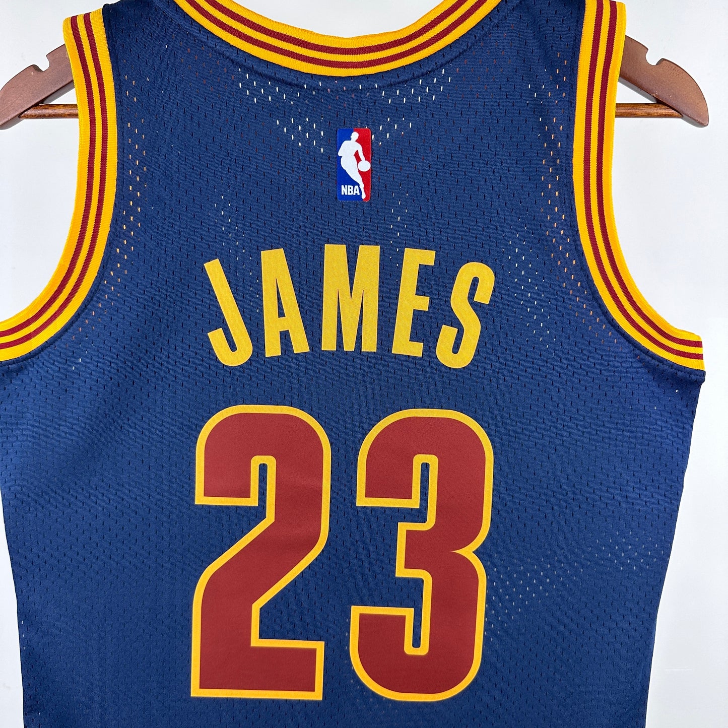 Retro LA Lakers 2015/2016 Football Jersey