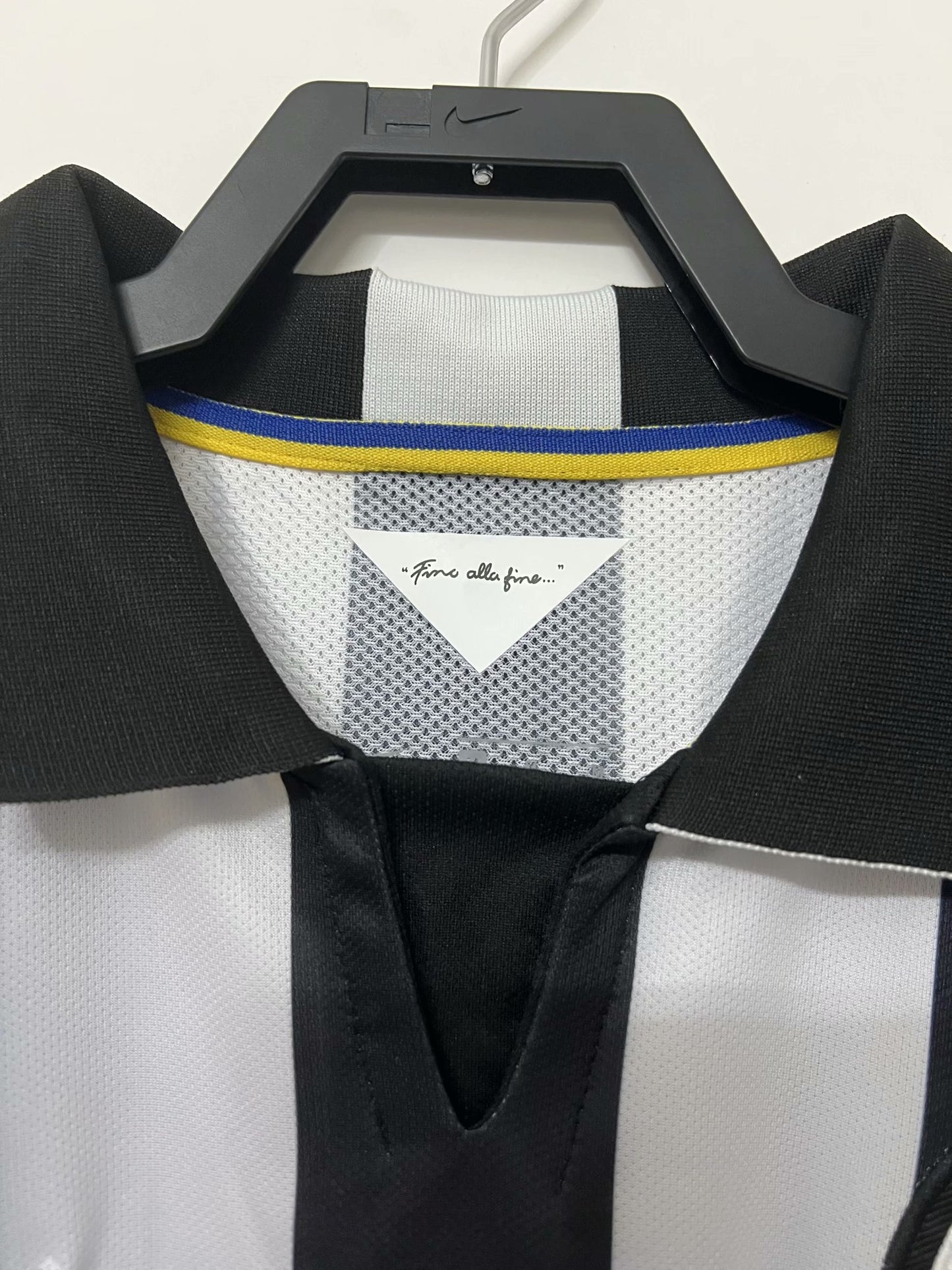 Retro Juventus 2014/2015 Home Football Jersey