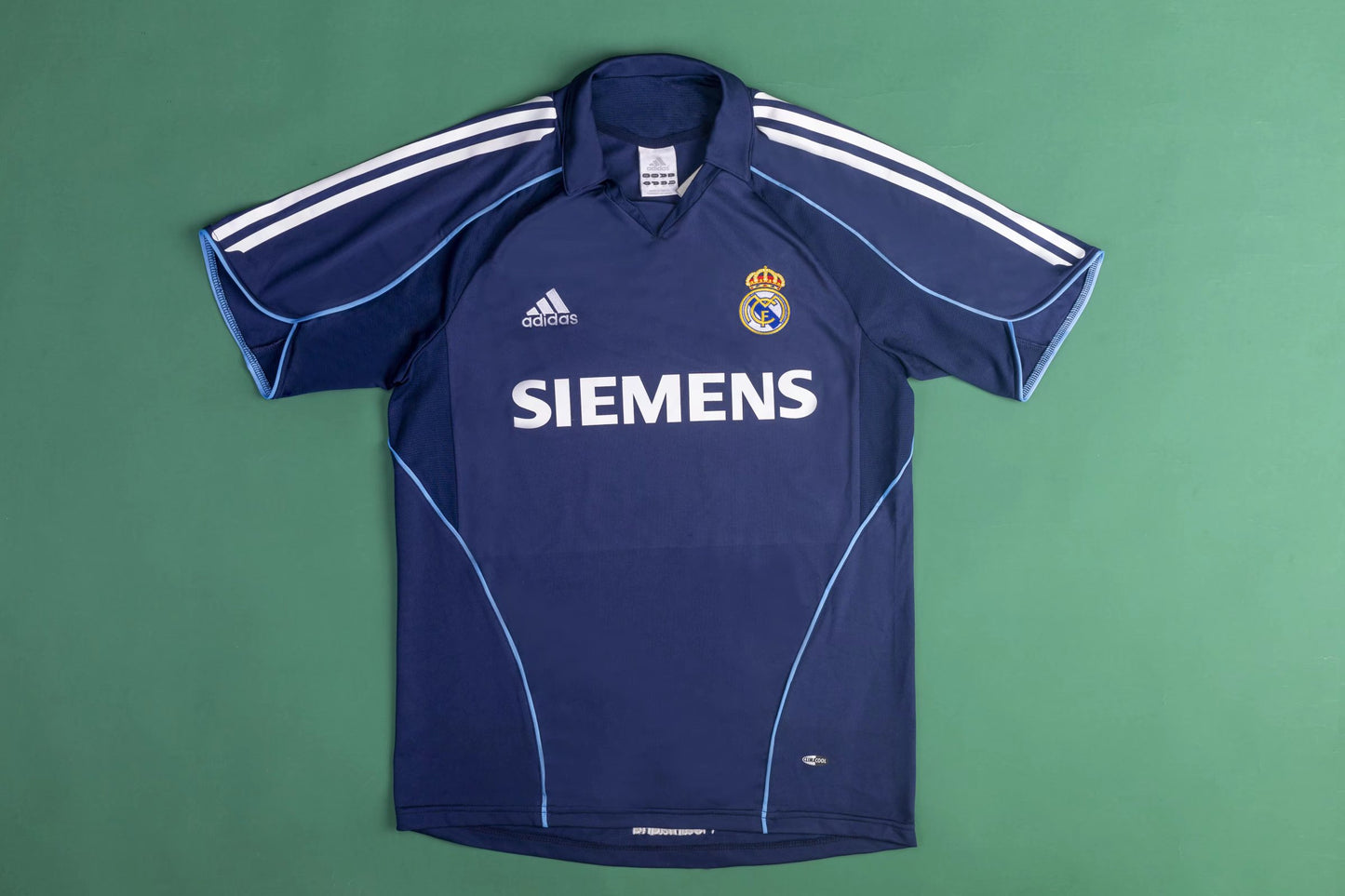 Retro real madrid 2005/2006 Away Football Jersey