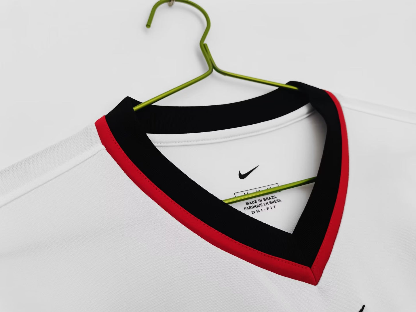 Retro Flamenco 2001 Away Football Jersey