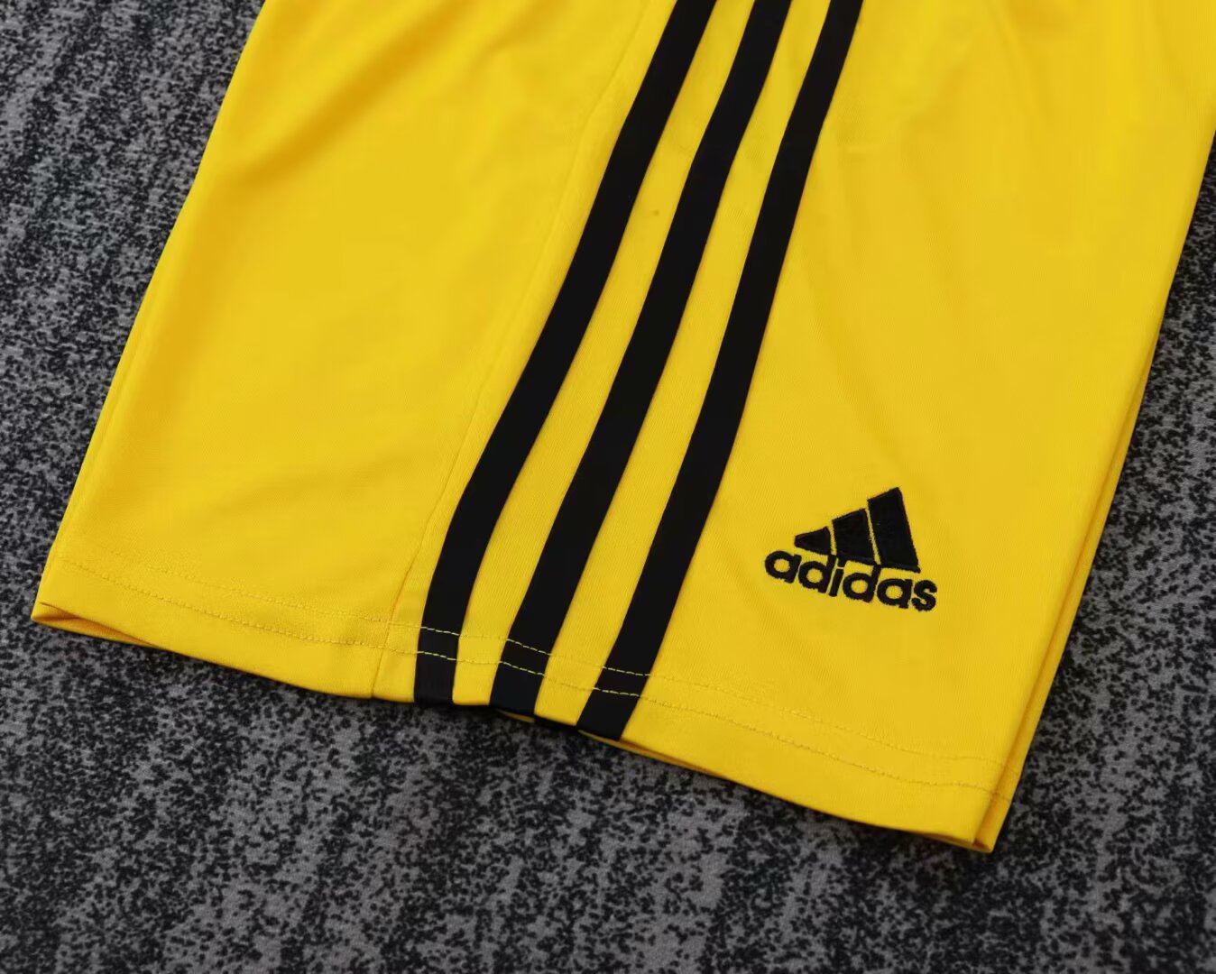 Retro Kids jerseys 2011/2012 Kids Goalkeeper Football Jersey