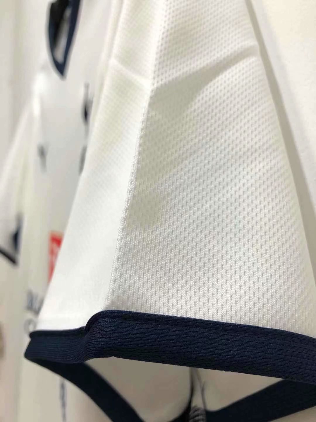 Retro Tottenham Hotspur 2008/2009 Home Football Jersey