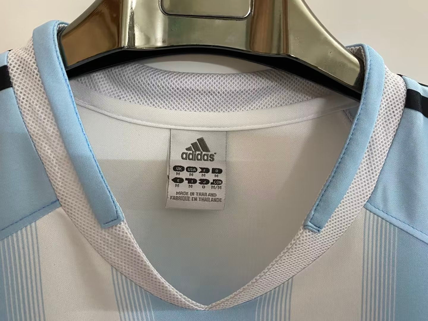 Retro Argentina 2004/2005 Home Football Jersey