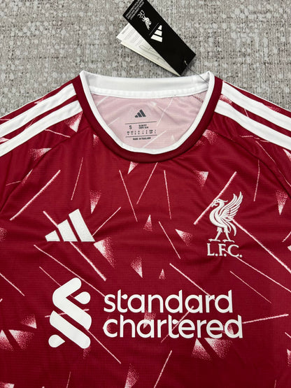 Liverpool 2026/2027 Home Long Sleeve Fan Version Football Jersey