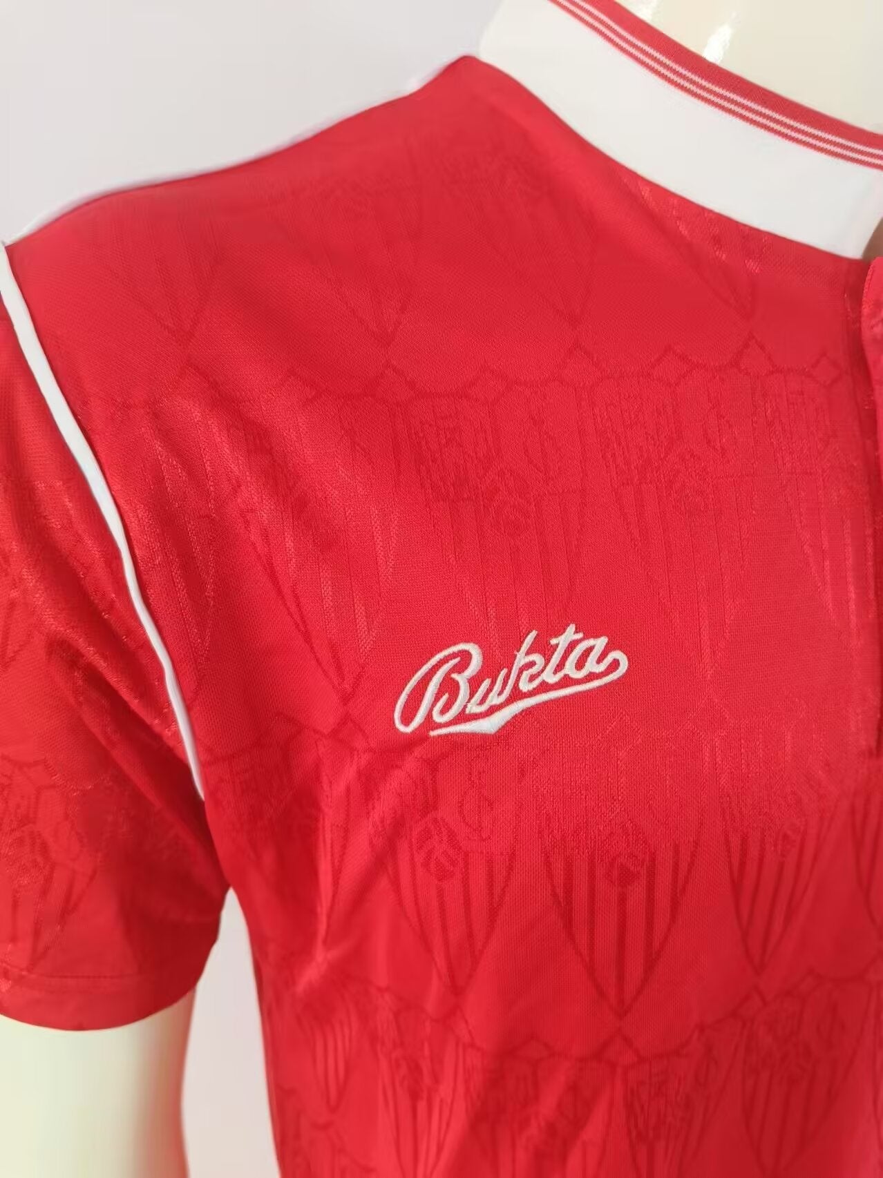 Retro Sevilla FC 1991/1992 Away Football Jersey
