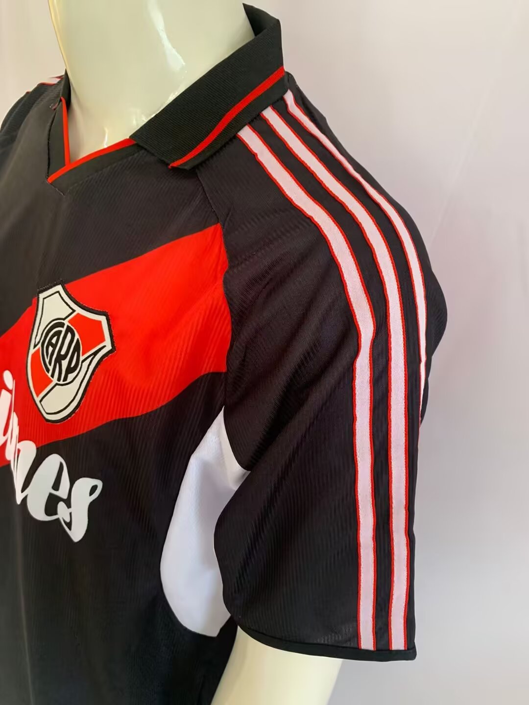 Retro River Plate 2000/2001 Third Away Football Jersey