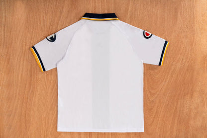Retro Parma 2005/2006 Away Football Jersey
