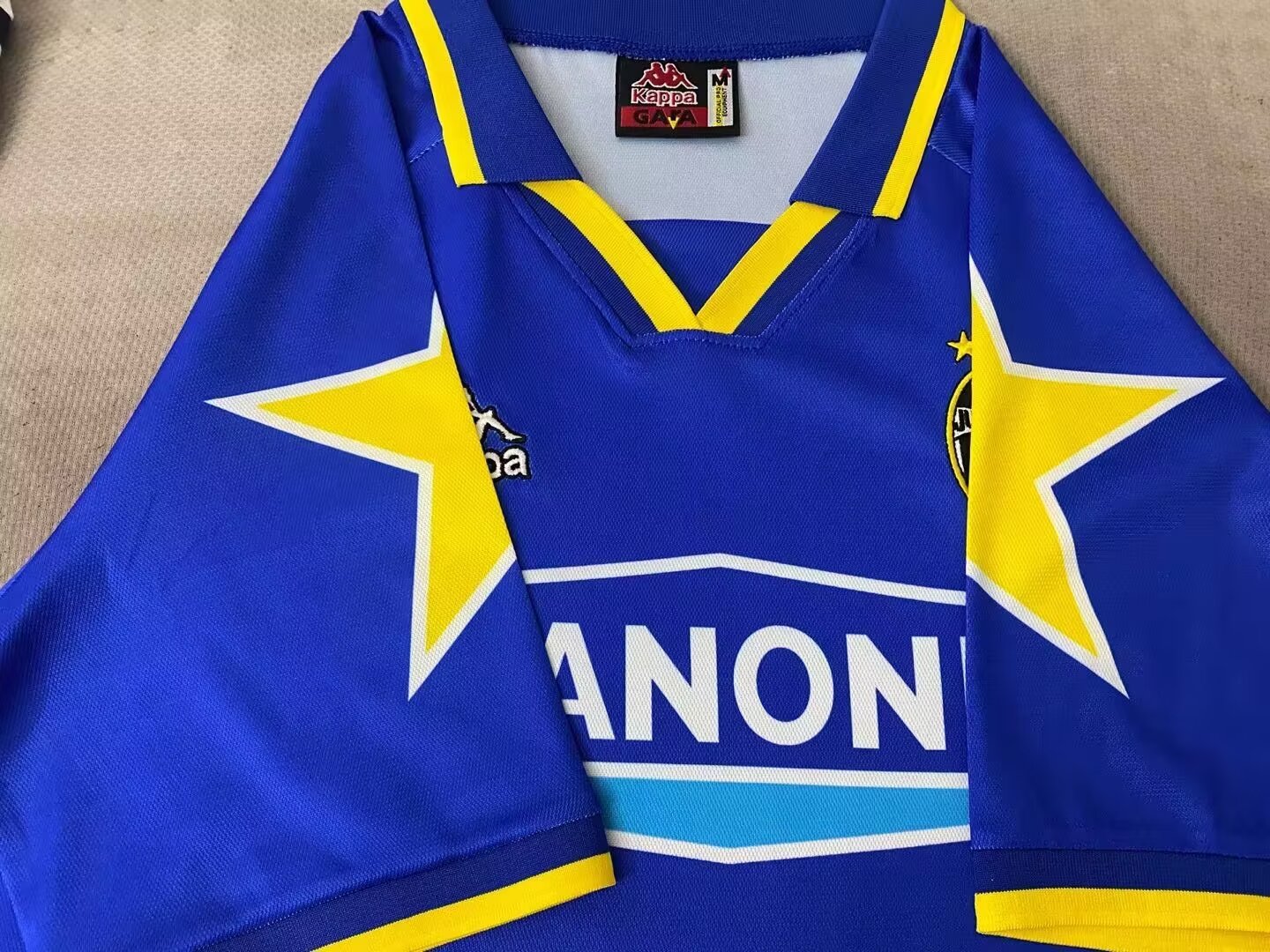 Retro Juventus 1994/1995 Away Football Jersey