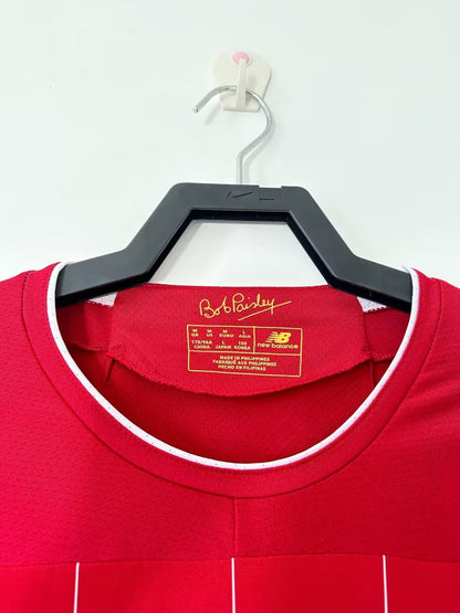 Retro Liverpool 2019/2020 Home Football Jersey
