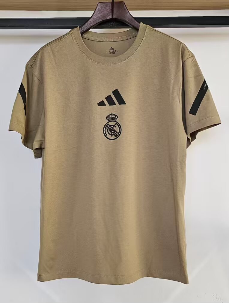 Real Madrid 2025/2026 Fan Version Football Jersey