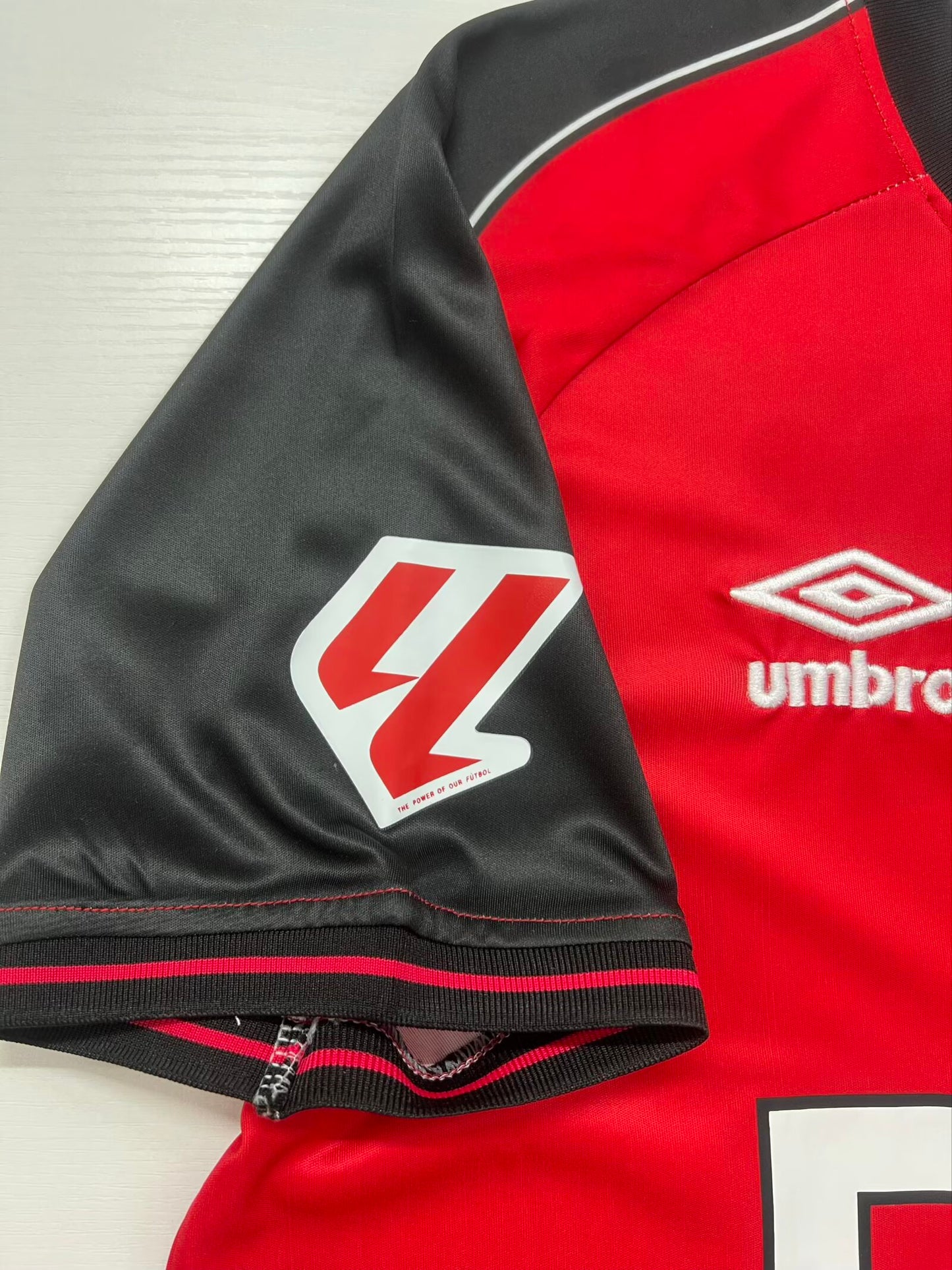 Rayo Vallecano 2025/2026 Away Fan Version Football Jersey