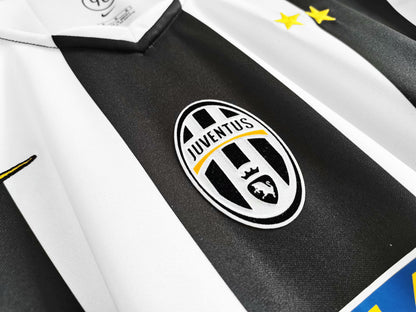 Retro Juventus 2004/2005 Home Football Jersey