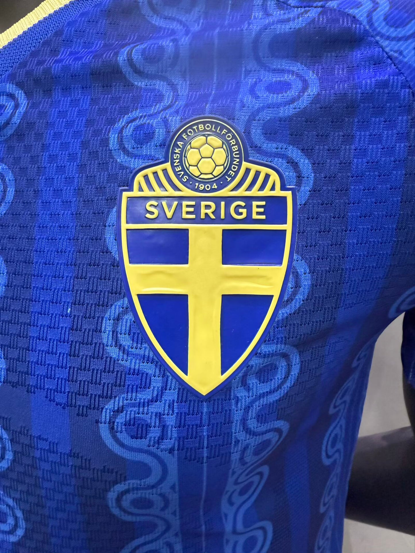 Sweden 2026/2027 Away Player Version Football Jersey