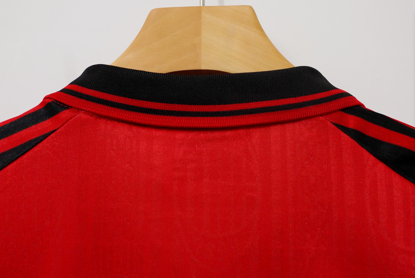 Retro AC Milan Special Edition 1997/1998 Football Jersey