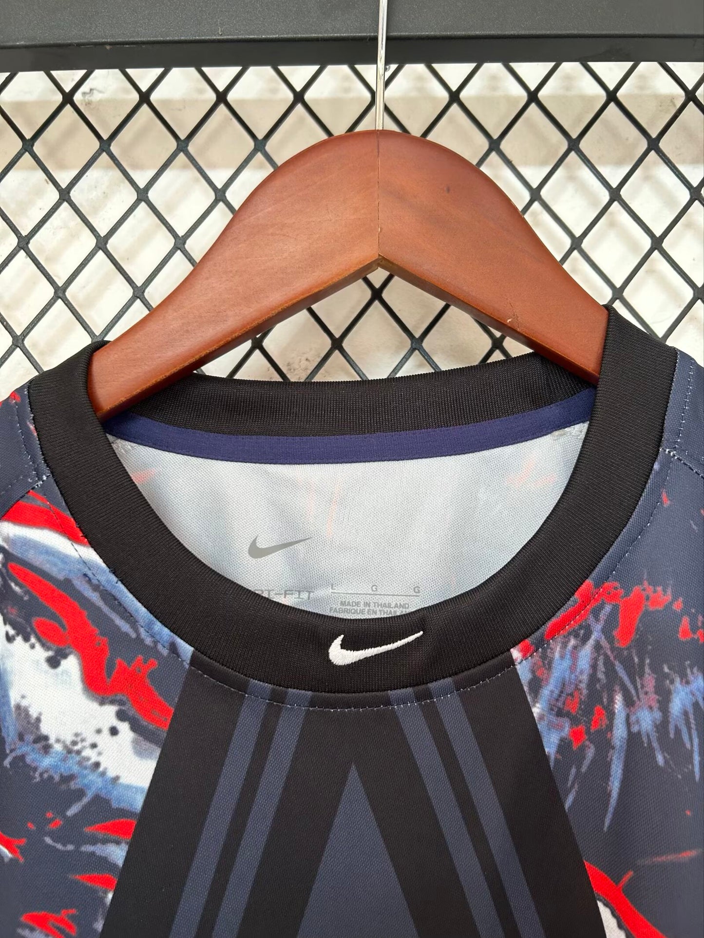 England 2026/2027 Goalkeeper Fan Version Football Jersey