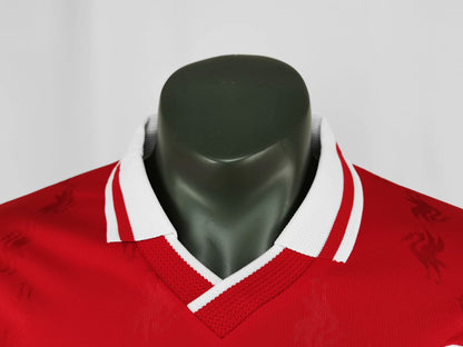 Retro Liverpool 1996/1997 Home Football Jersey