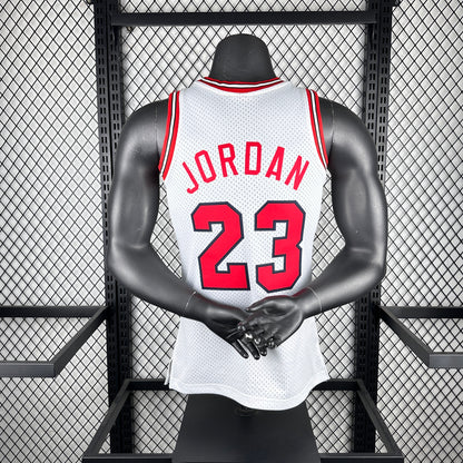 Retro Chicago Bulls 1984/1985 Football Jersey
