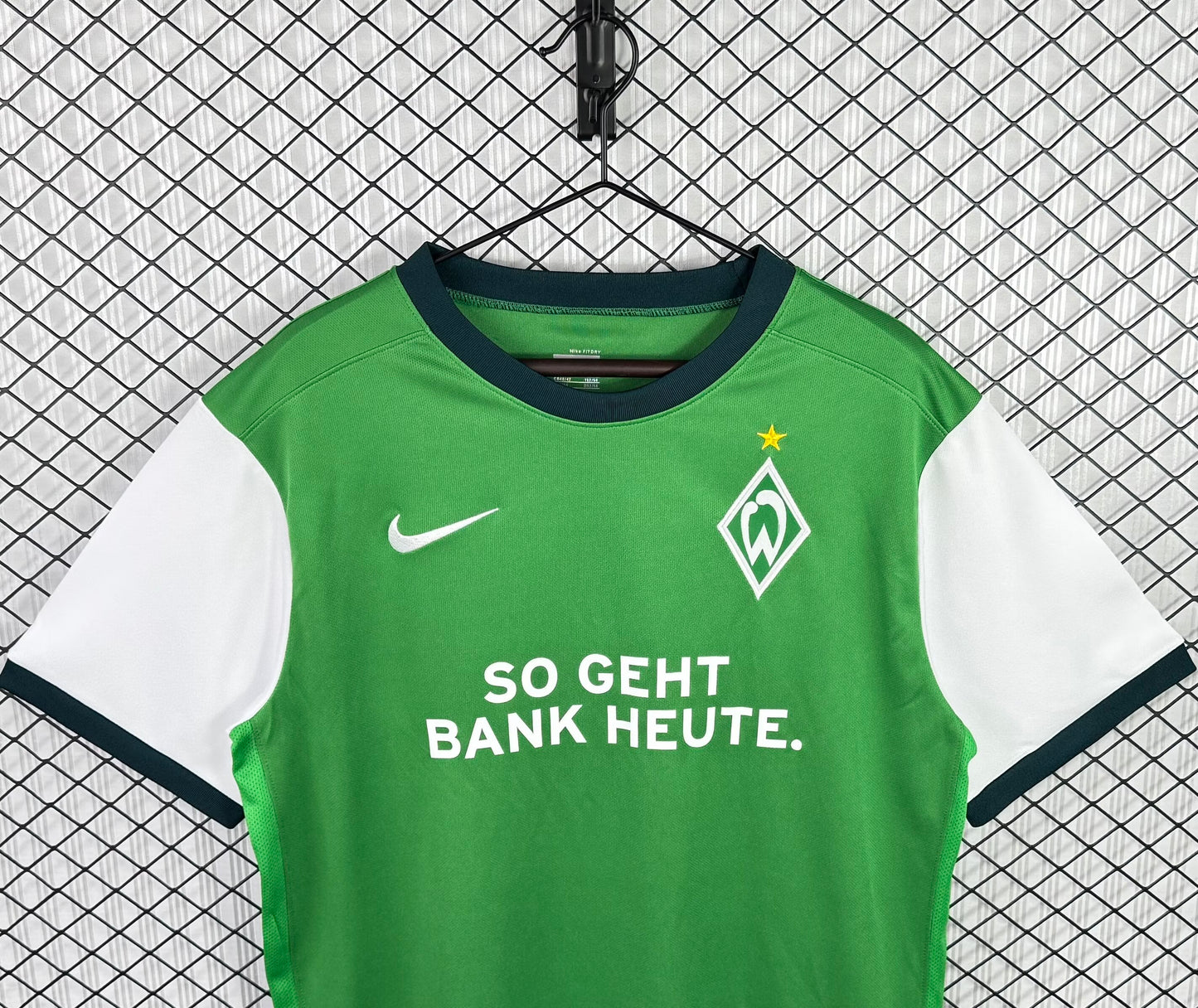 Retro Werder Bremen 2009/2010 Away Football Jersey