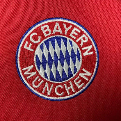 Retro Bayern Munich 2000/2001 Home Football Jersey