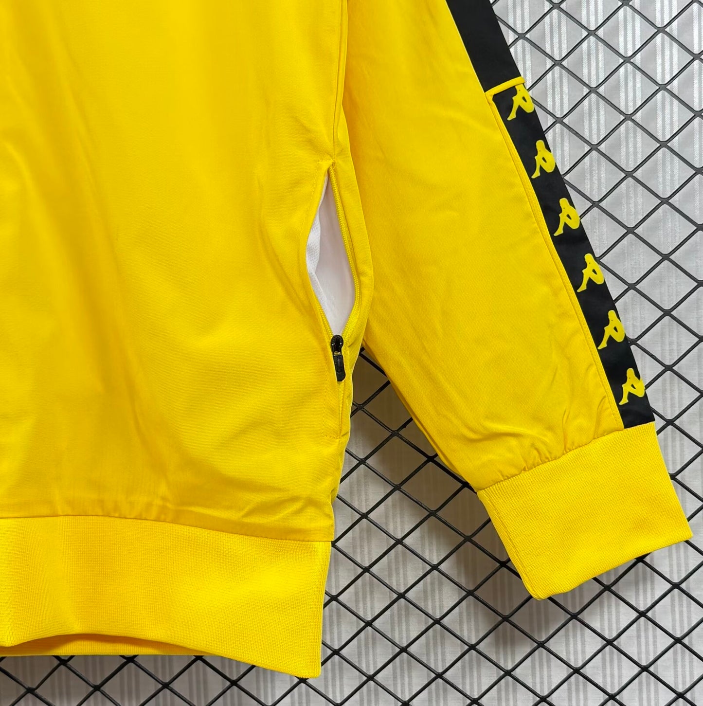 Dortmund Windbreaker Yellow Windbreaker 2025-2026
