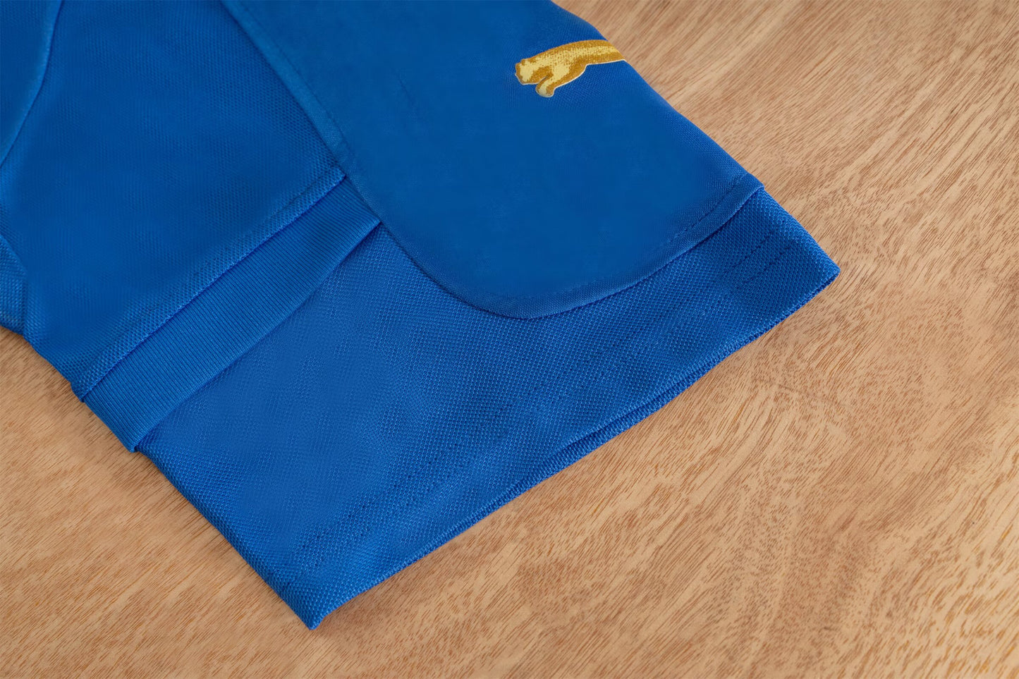 Retro Italy 2004 Home Football Jersey