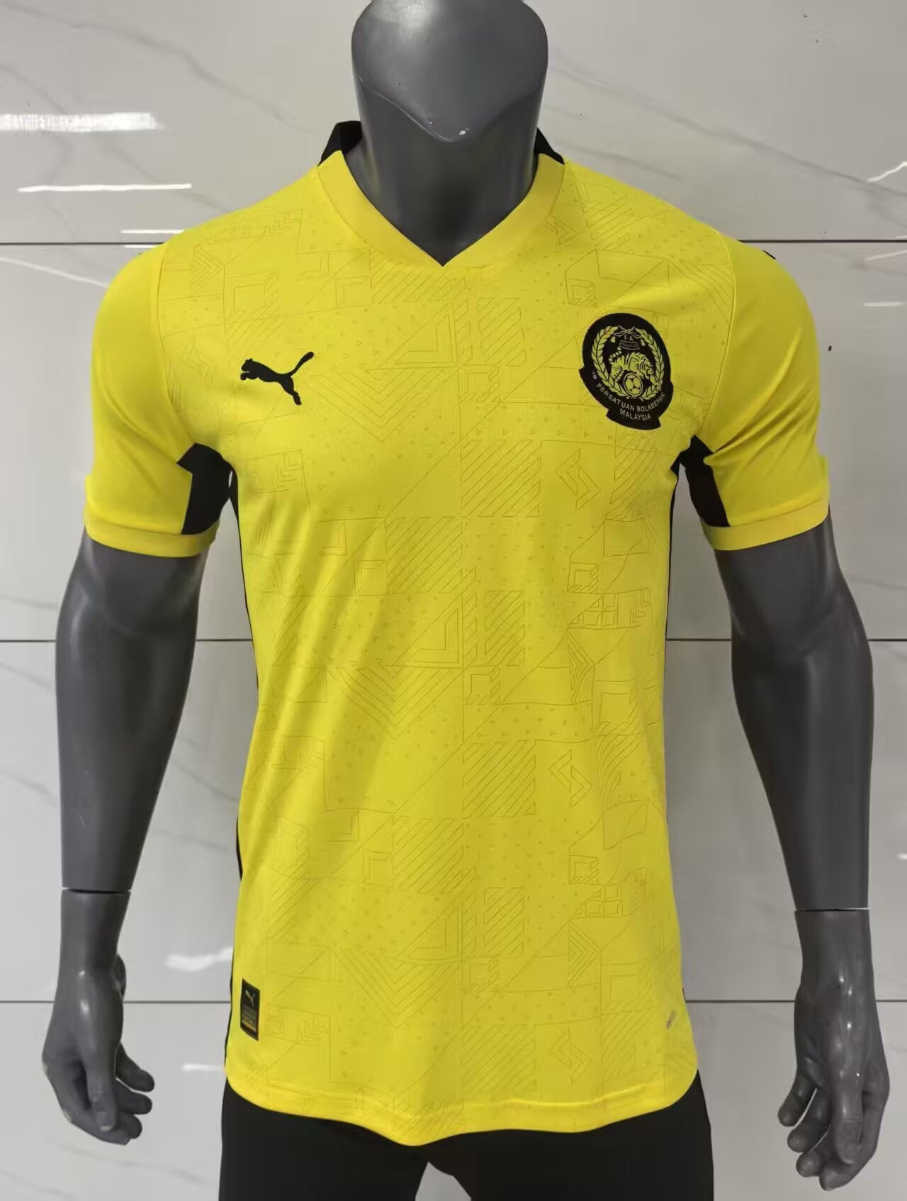 Malaysia 2025/2026 Home Fan Version Football Jersey
