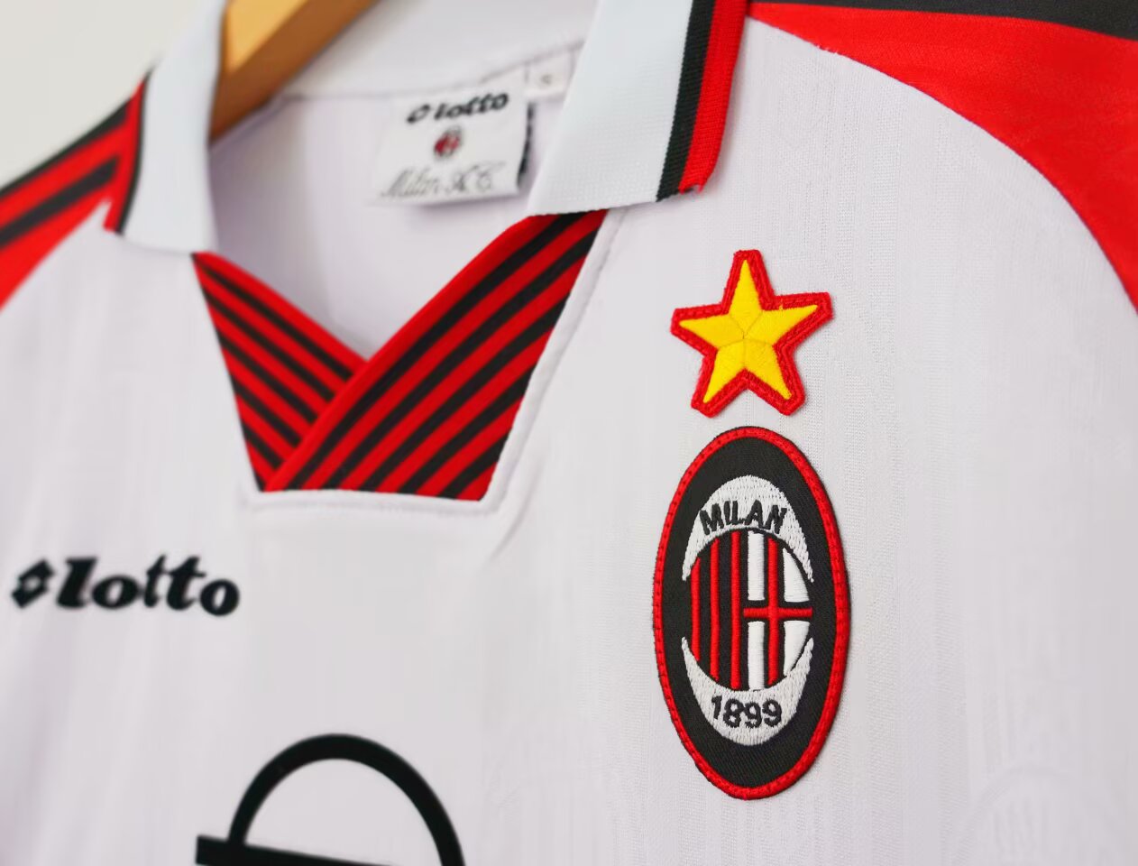 Retro AC Milan Special Edition 1997/1998 Football Jersey
