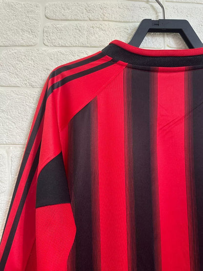 Retro AC Milan 2004/2005 Home Fan Version Football Jersey