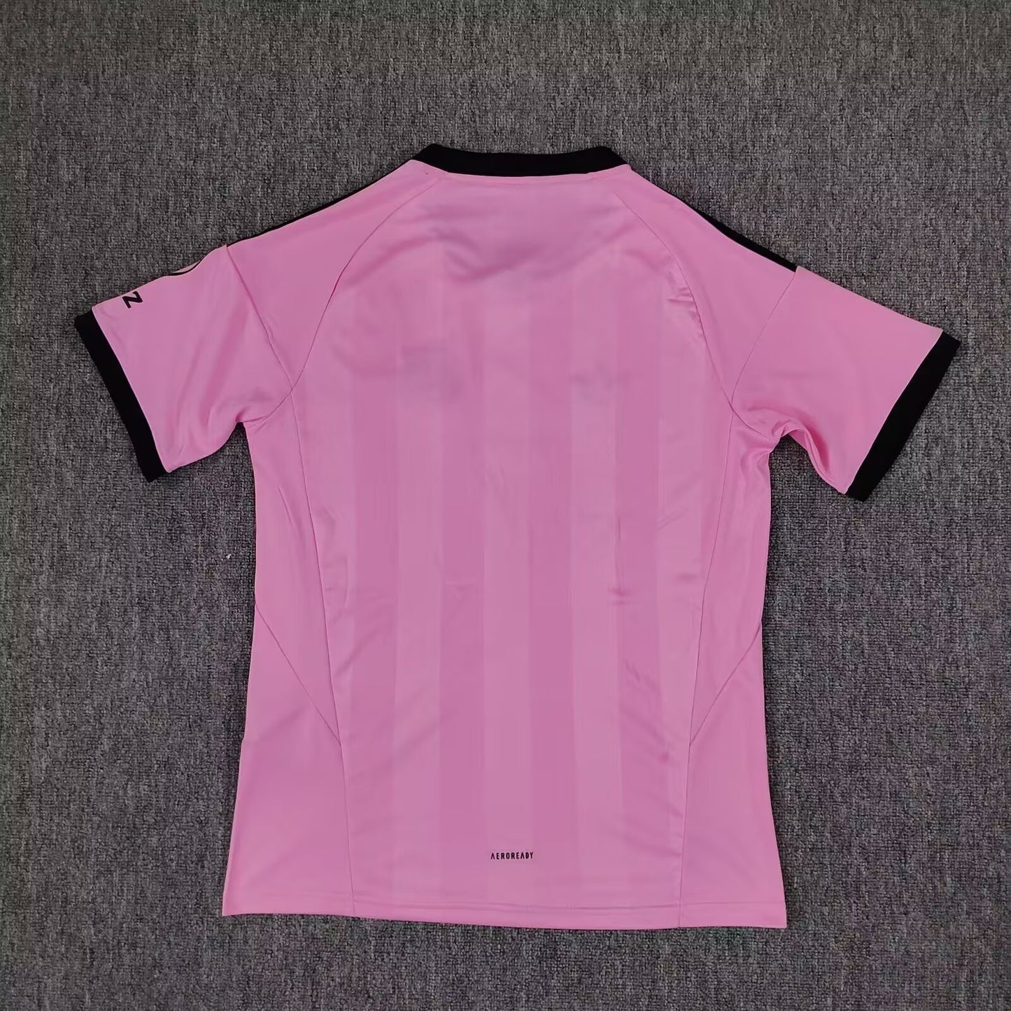 Bayern Munich 2025/2026 Goalkeeper Football Jersey