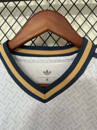 Italy 2026/2027 Away Fan Version Football Jersey