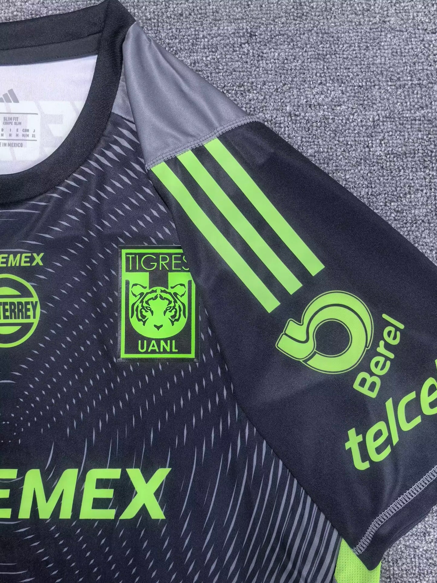 tiger 2025/2026 Goalkeeper Player Version Football Jersey