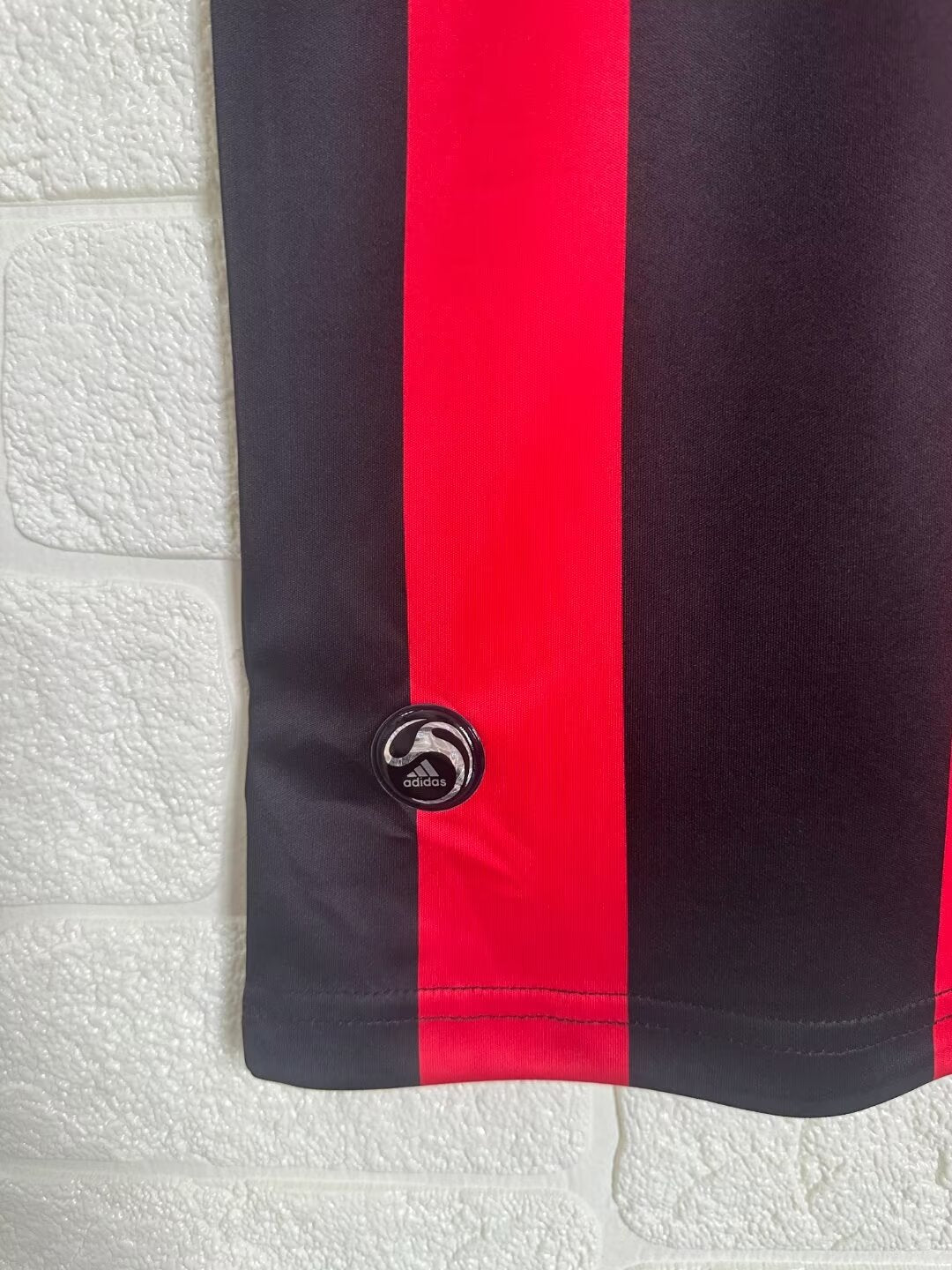 Retro AC Milan 2008/2009 Home Football Jersey