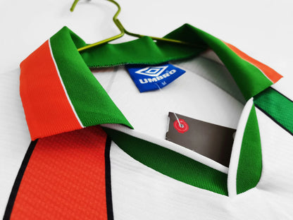 Retro Ireland 1994/1996 Away Football Jersey