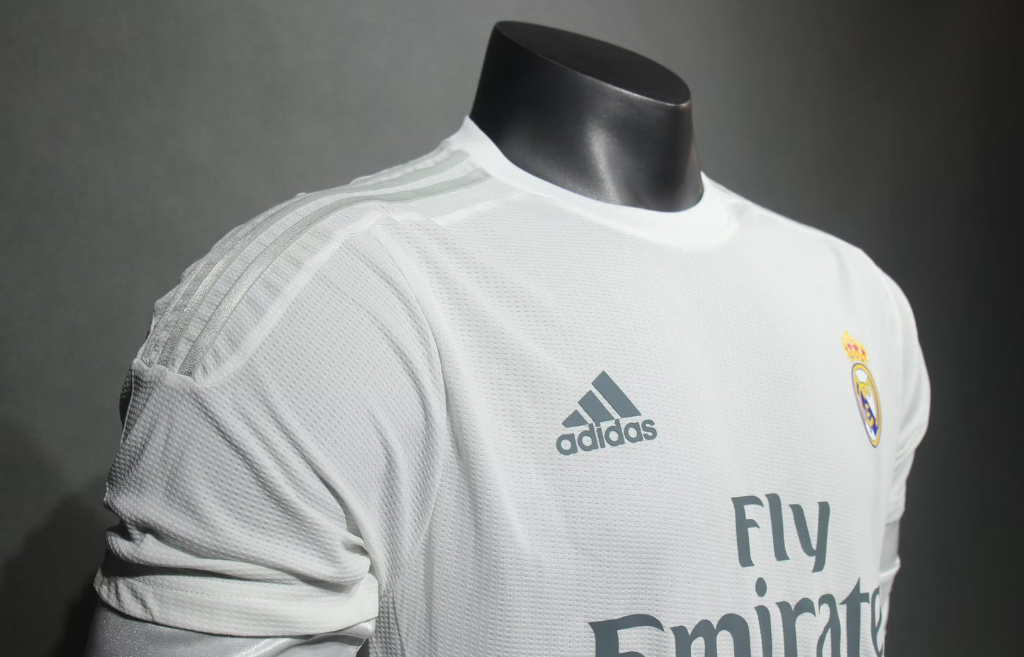 Retro Real Madrid 2015/2016 Home Player Version Football Jersey