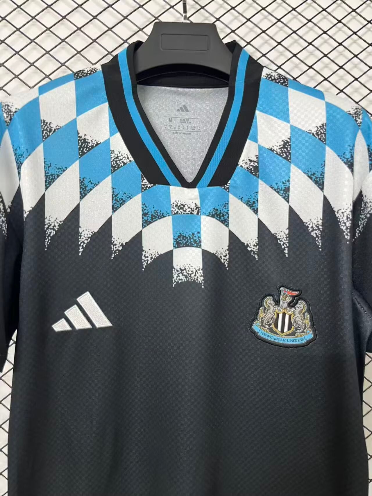 Retro Newcastle United Special Edition 2026/2027 Fan Version Football Jersey