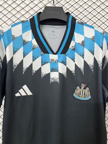 Retro Newcastle United Special Edition 2026/2027 Fan Version Football Jersey