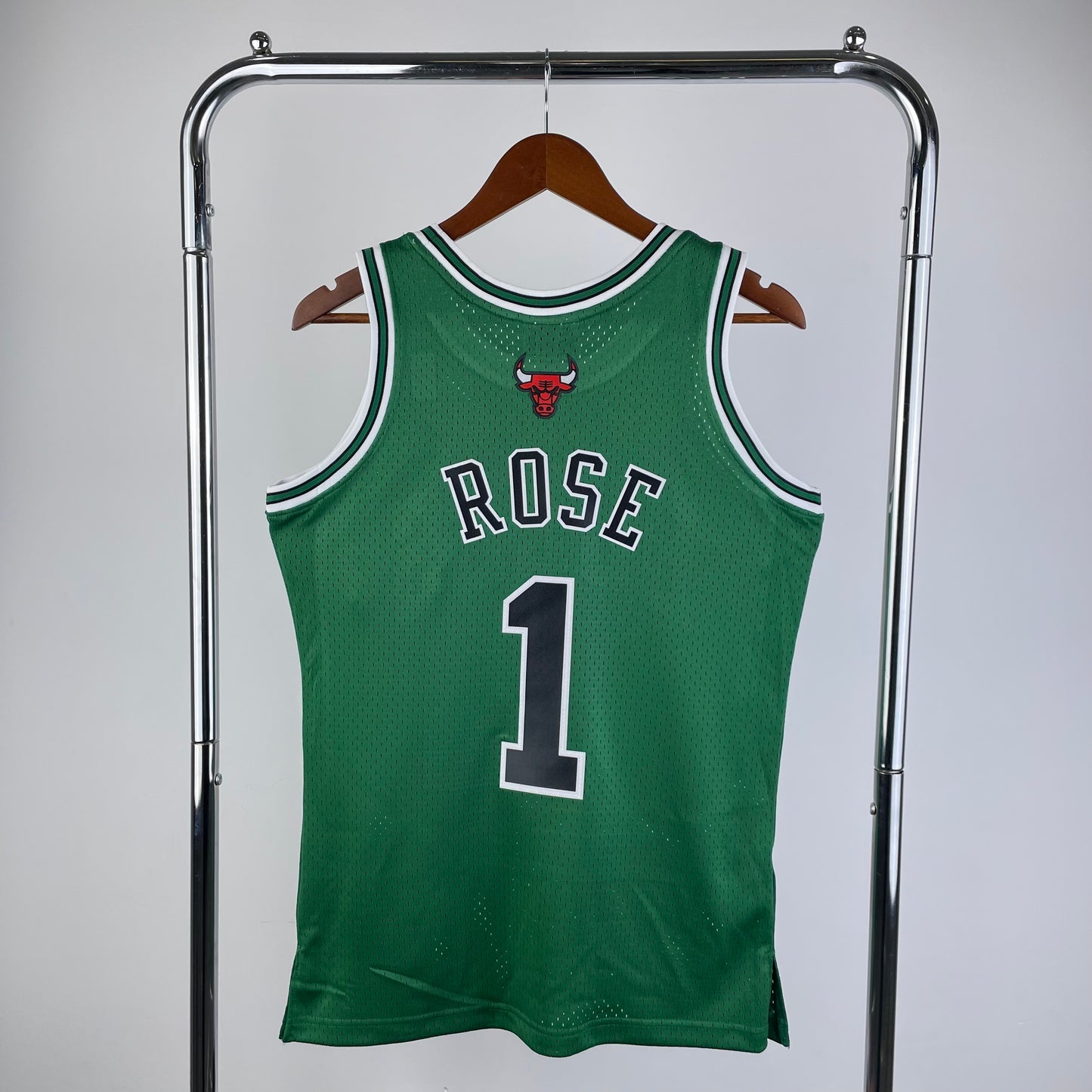 Retro Chicago Bulls 2008/2009 Football Jersey