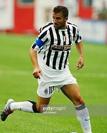 Retro Juventus 2003/2004 Home Football Jersey