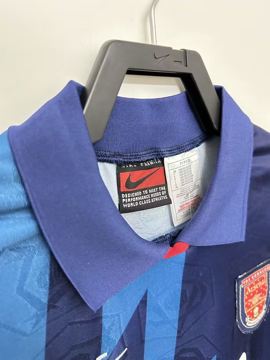 Retro Arsenal 1995/1996 Away Football Jersey