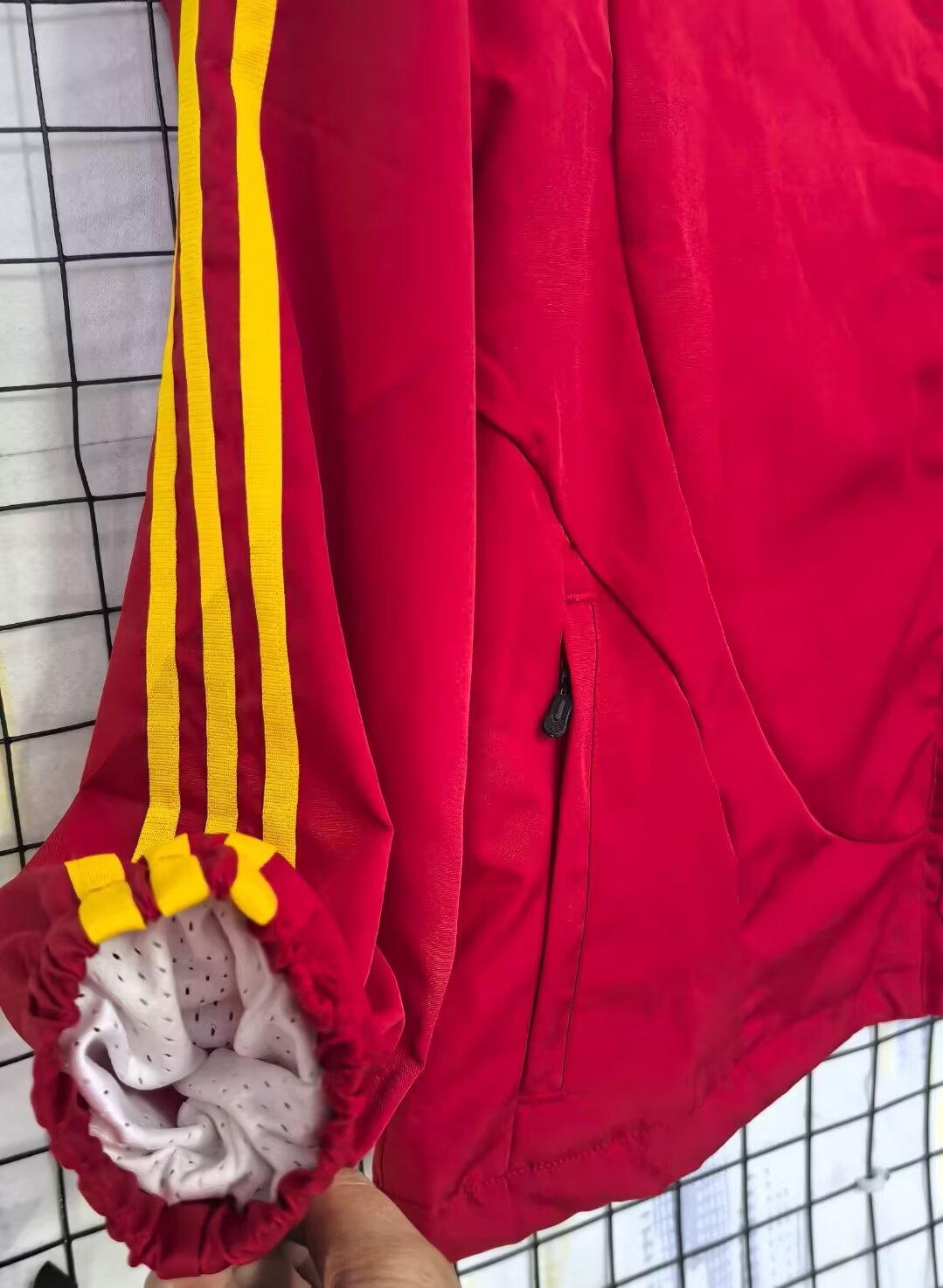 Retro Windbreaker 2007 Windbreaker